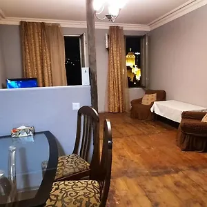 Проживание в семье Rooms, Тбилиси